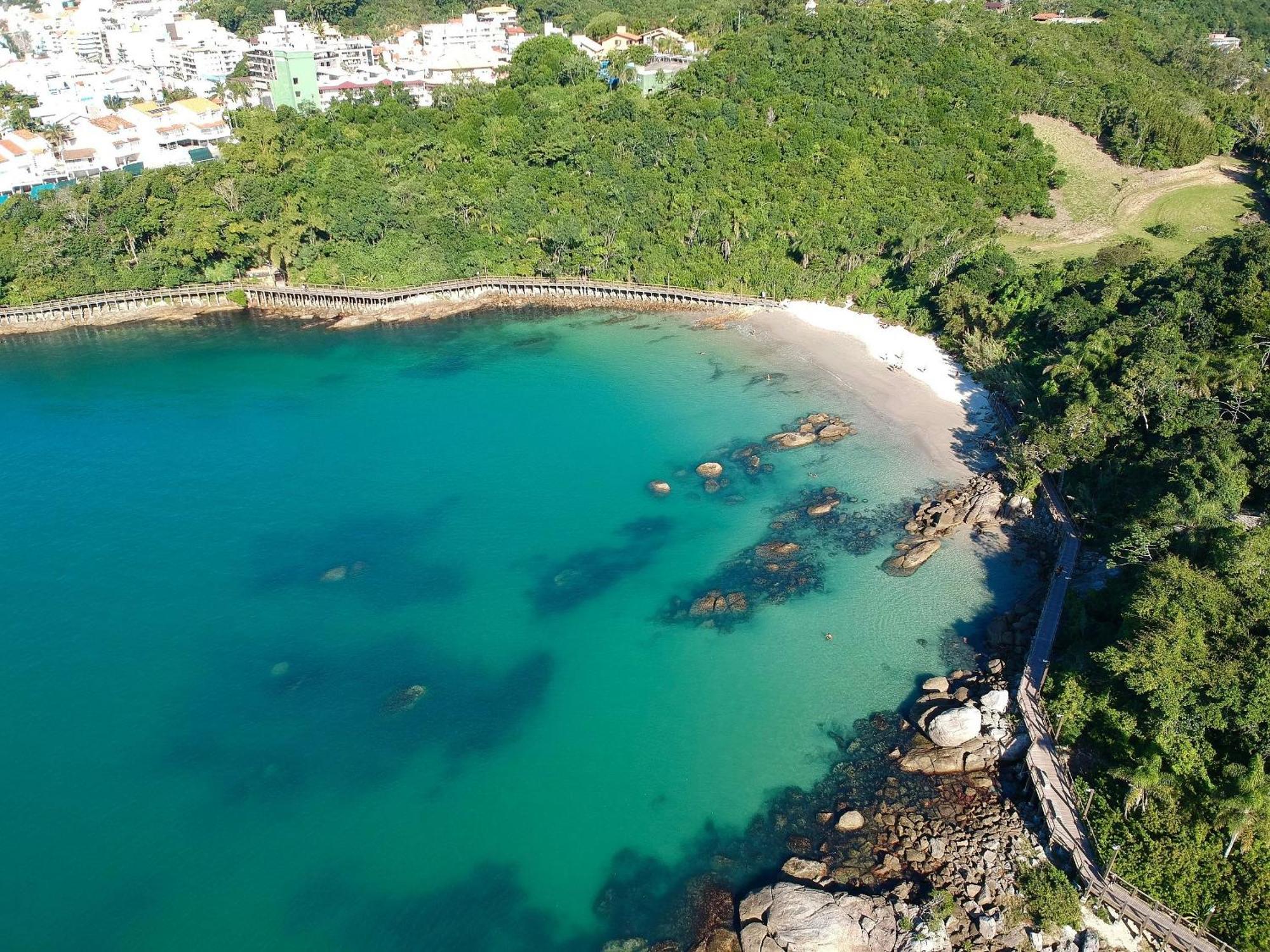 בומבינאס Apto Novo, Com Piscina, 250M Da Praia מראה חיצוני תמונה