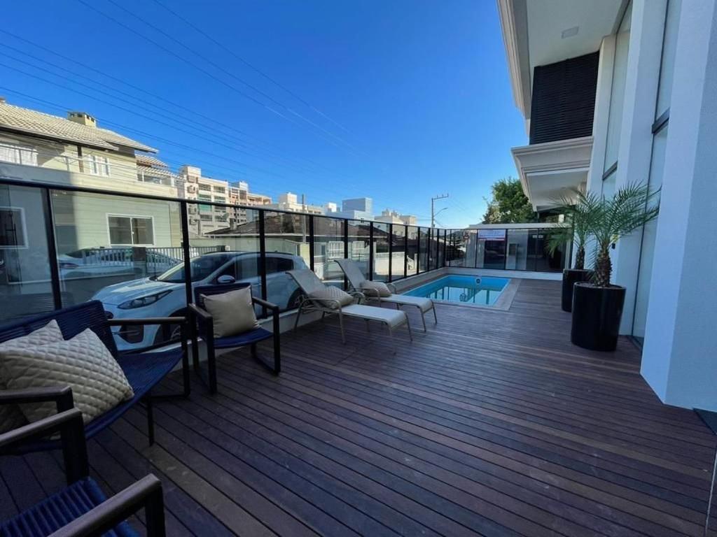 בומבינאס Apto Novo, Com Piscina, 250M Da Praia מראה חיצוני תמונה